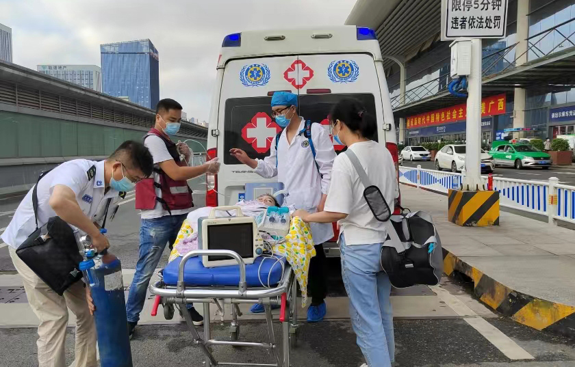 河口救护车出租公司